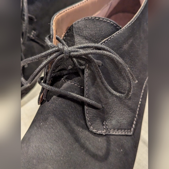 Preppy Black Suede Ankle Boots Size 8.5 Dark Acadamia - Picture 6 of 6